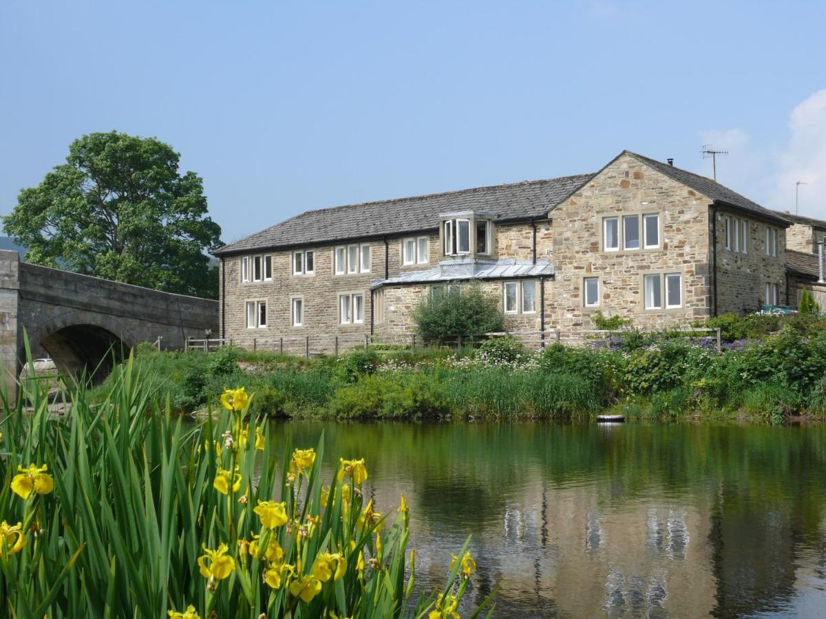 The Red Lion & Manor House Hotel Burnsall Exterior photo