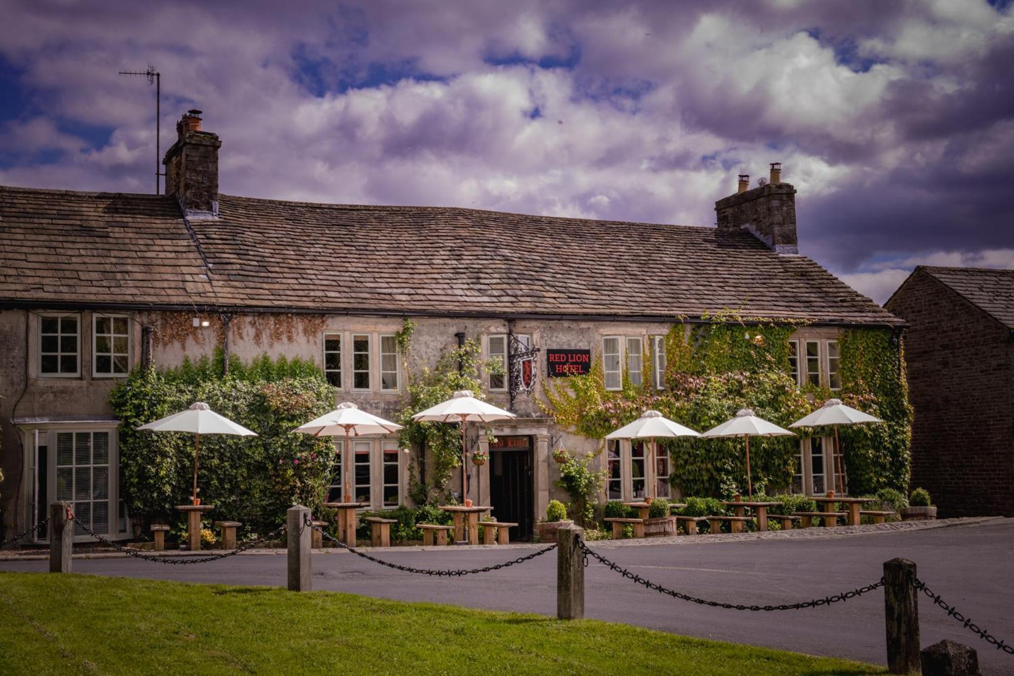 The Red Lion & Manor House Hotel Burnsall Exterior photo